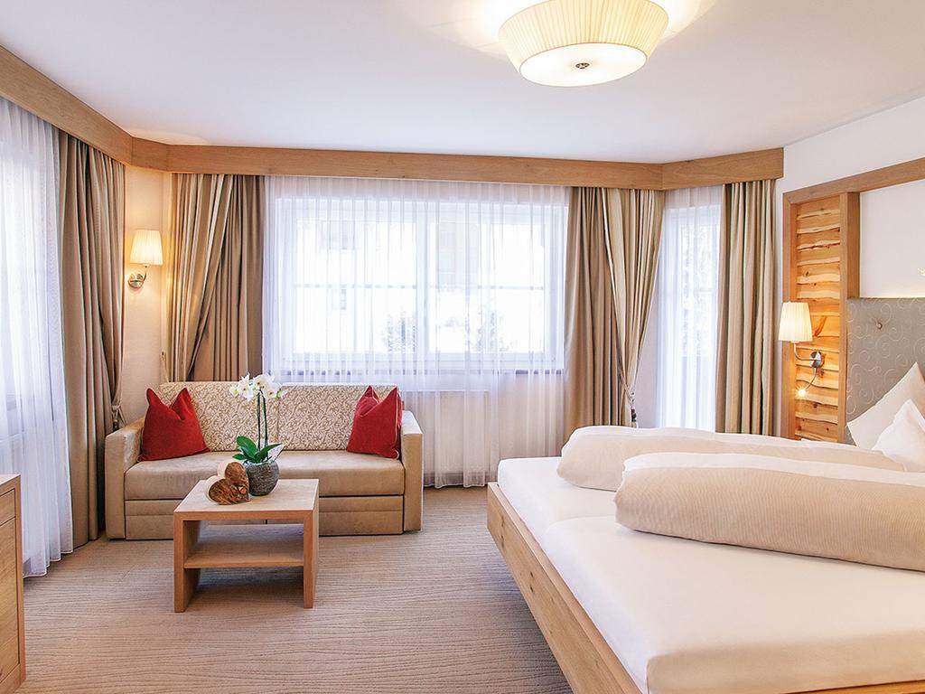 Salnerhof Superior Lifestyle Resort Ischgl Quarto foto